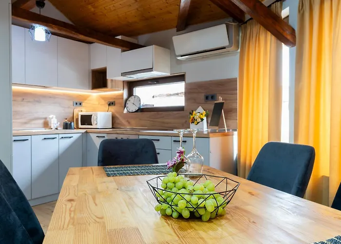 Bobevata - Floor 2 - Stunning View Old Town דירה