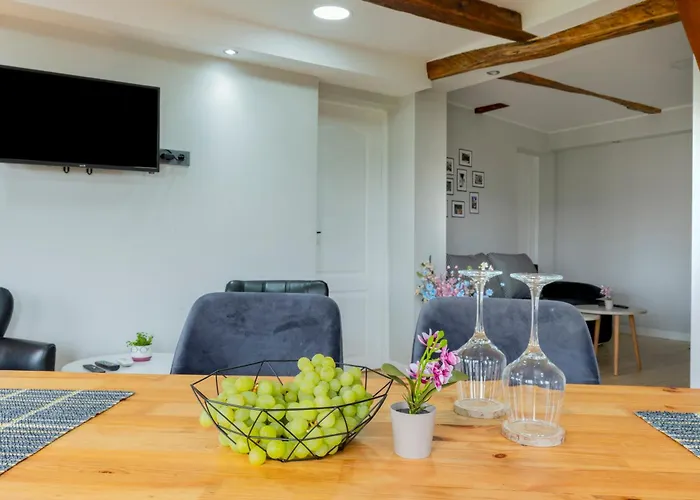 Apartamento Bobevata - Floor 2 - Stunning View Old Town *